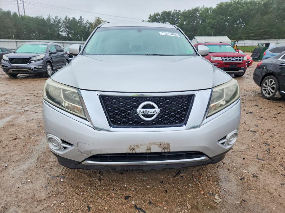 Photo 5 from auction – 2013 NISSAN PATHFINDER with VIN 5N1AR2MM6DC619771