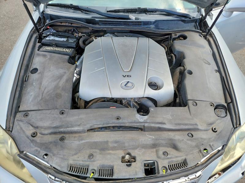 Photo 11 from auction – 2006 LEXUS IS with VIN JTHBE262X65003951