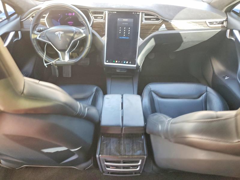 Foto 8 de la subasta – 2016 TESLA MODEL S con VIN 5YJSA1E24GF153093