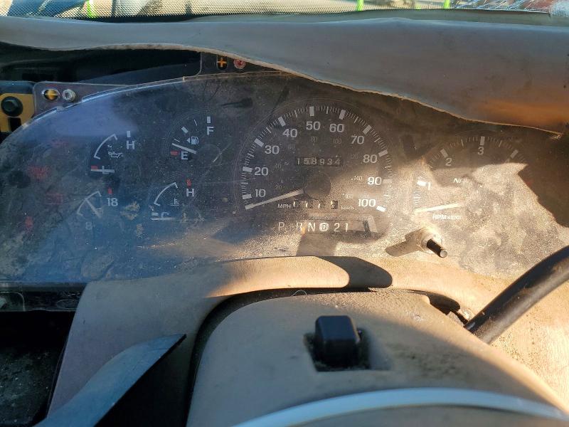 Photo 9 from auction – 1998 LINCOLN NAVIGATOR with VIN 5LMRU27L4WLJ12985