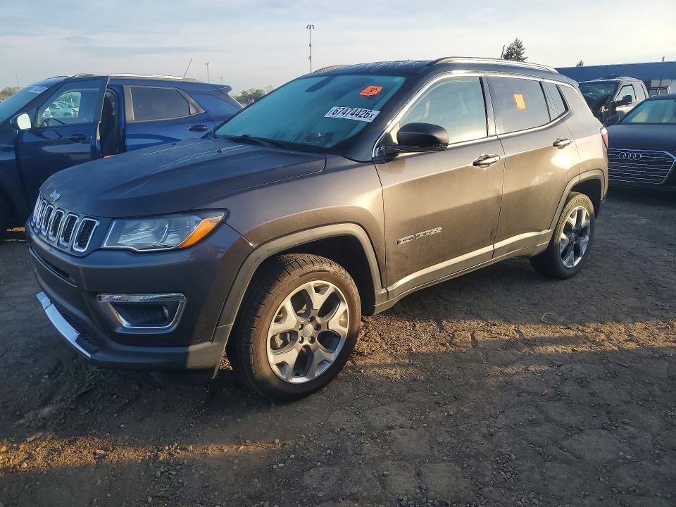 JEEP COMPASS 2019 с VIN 3C4NJDCB2KT843193 - Снимка от търг