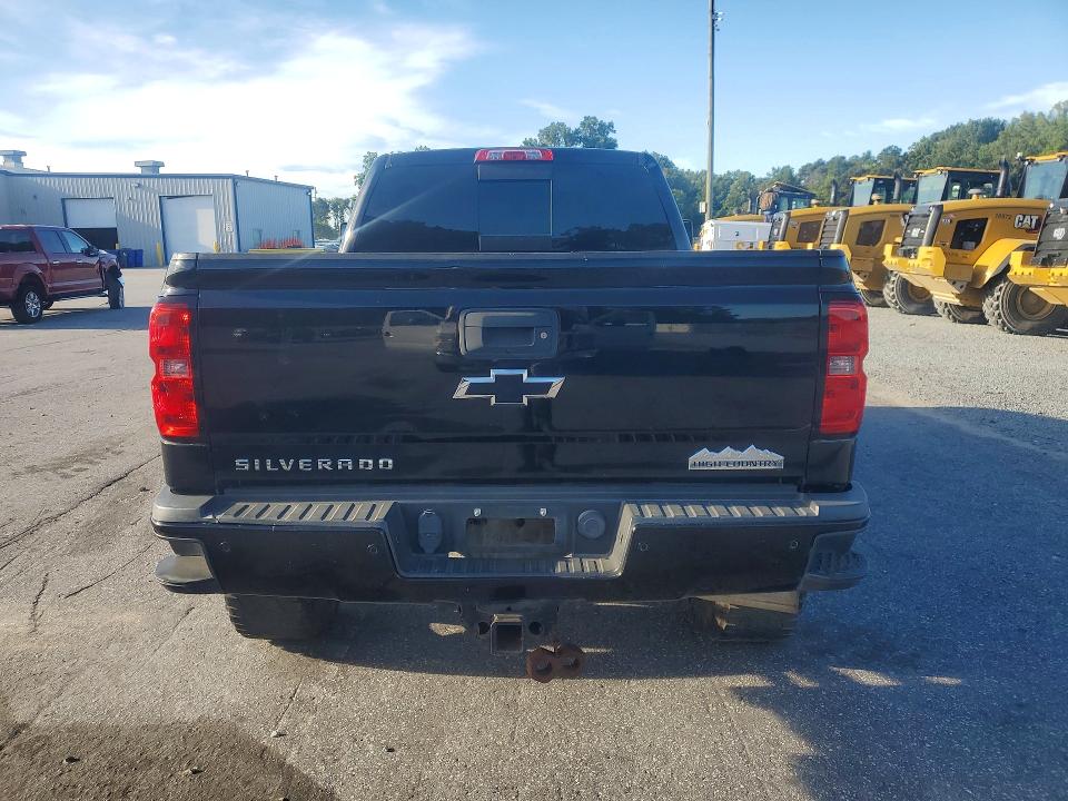 Photo 6 from auction – 2015 CHEVROLET SILVERADO with VIN 1GC1KXE88FF643403