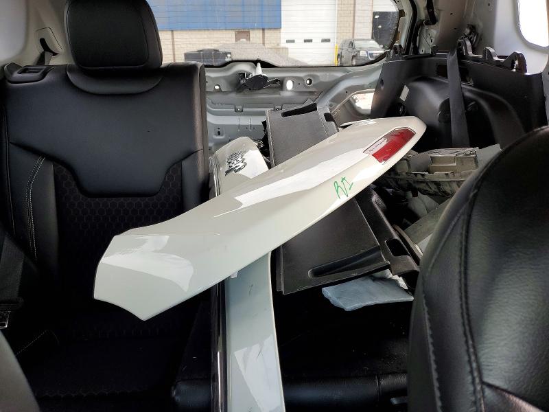 Снимка 10 от търг – 2018 JEEP COMPASS с VIN 3C4NJCBB8JT318889