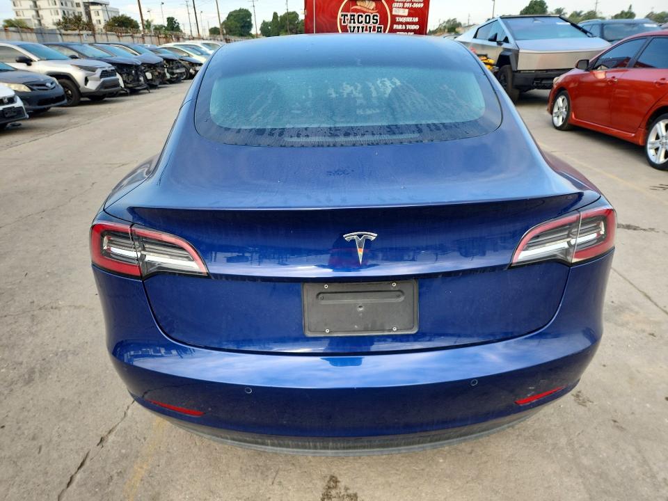 Снимка 6 от търг – 2019 TESLA MODEL 3 с VIN 5YJ3E1EA6KF299360