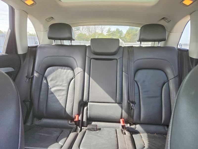 Foto 10 de la subasta – 2016 AUDI Q5 con VIN WA1L2AFP1GA010200