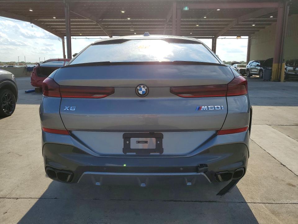Photo 6 from auction – 2027 BMW X6 with VIN 5UX43EX00V9536783