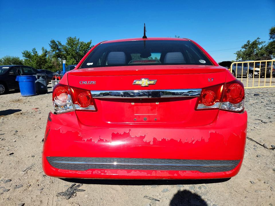 Photo 6 from auction – 2014 CHEVROLET CRUZE with VIN 1G1PC5SB0E7336837