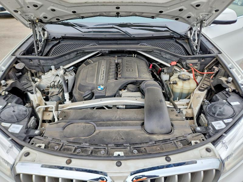 Photo 12 from auction – 2018 BMW X5 with VIN 5UXKR0C58JL072892