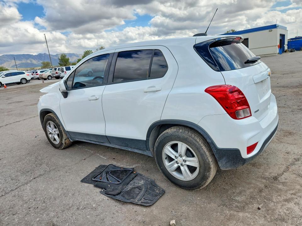 Photo 2 from auction – 2020 CHEVROLET TRAX with VIN KL7CJKSB7LB062618