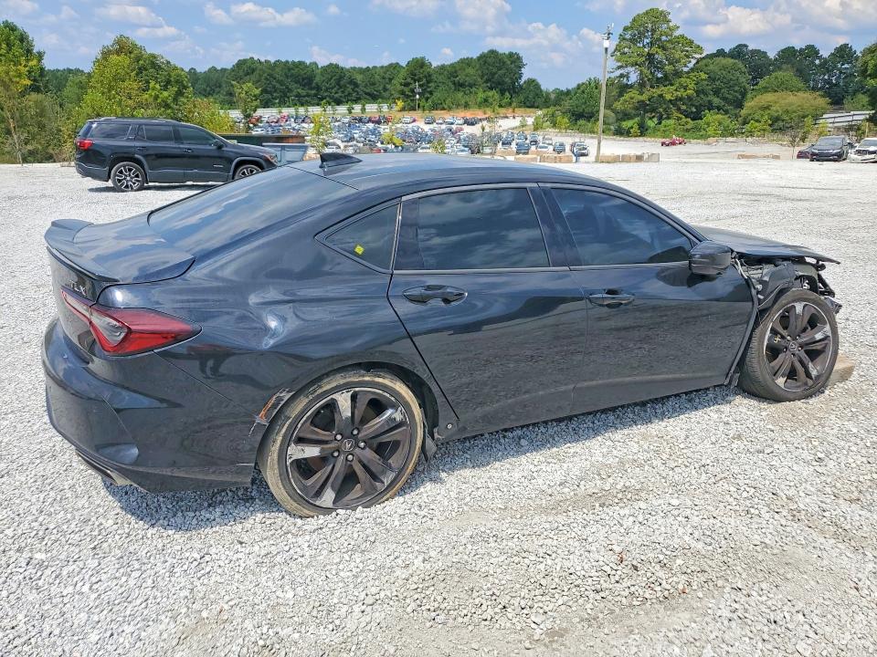 Photo 3 from auction – 2021 ACURA TLX with VIN 19UUB5F55MA011668