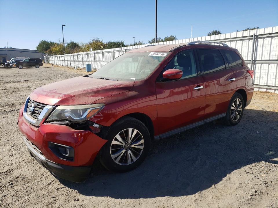 NISSAN PATHFINDER 2017 with VIN 5N1DR2MN6HC652796 - Photo from auction
