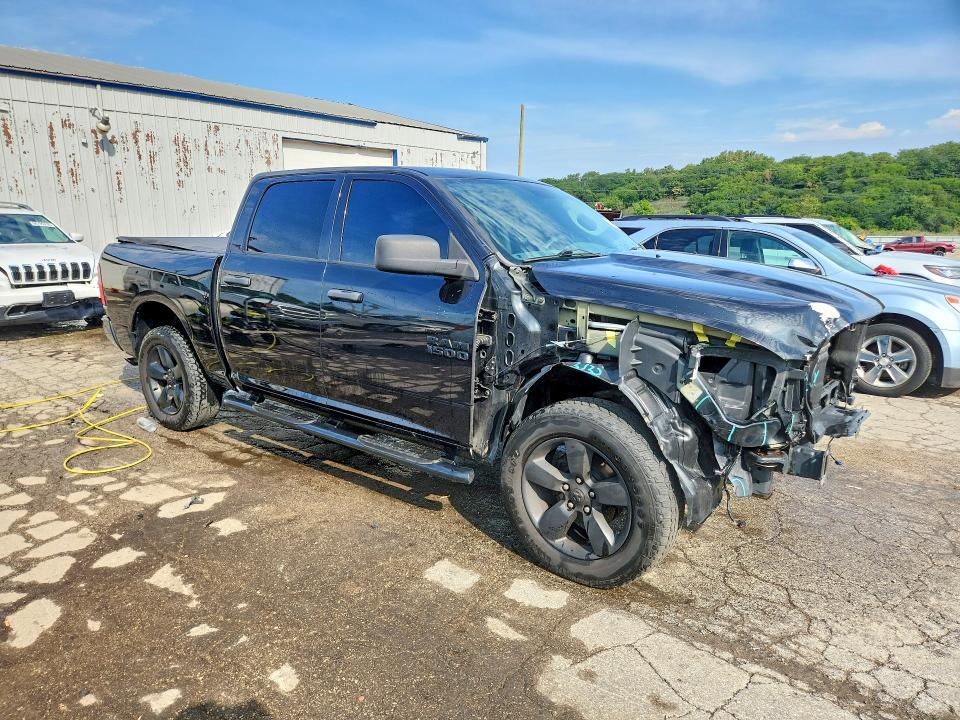 Photo 4 from auction – 2018 RAM 1500 with VIN 1C6RR7KT3JS339488