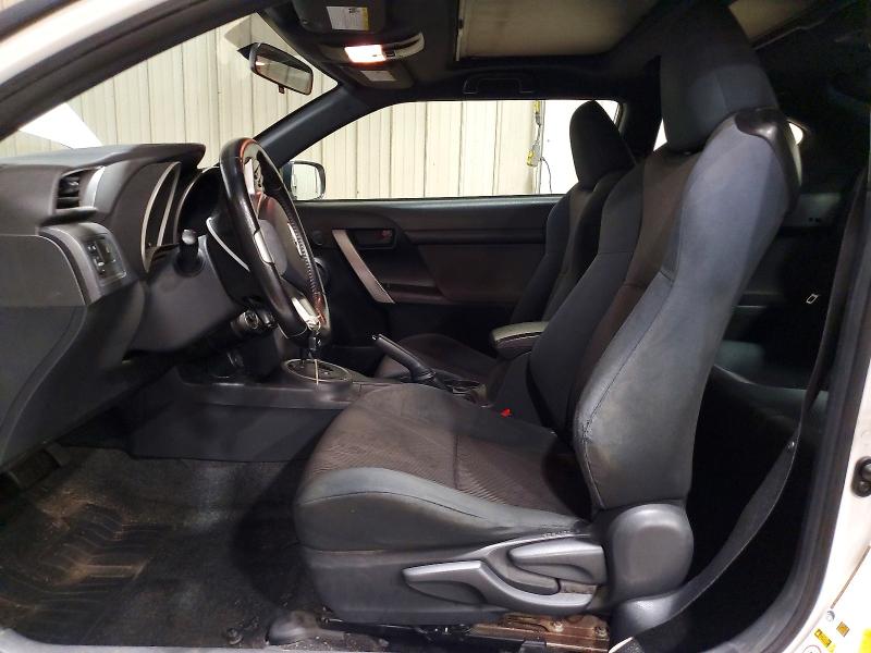 Photo 7 from auction – 2012 SCION TC with VIN JTKJF5C79C3043093