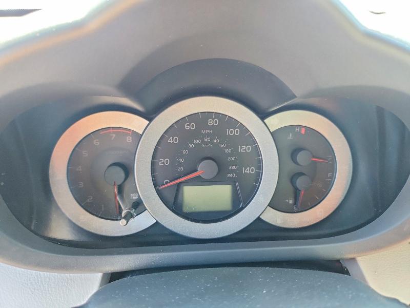 Photo 9 from auction – 2010 TOYOTA RAV4 with VIN JTMYK4DV6AD003277