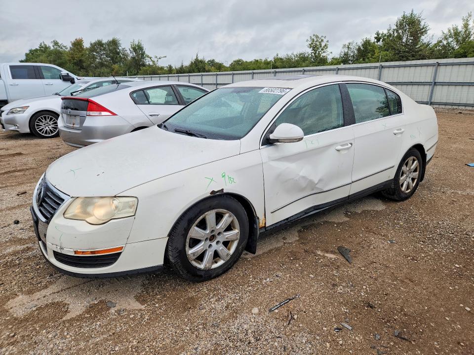 VOLKSWAGEN PASSAT 2007 with VIN WVWAK73C87P039613 - Photo from auction