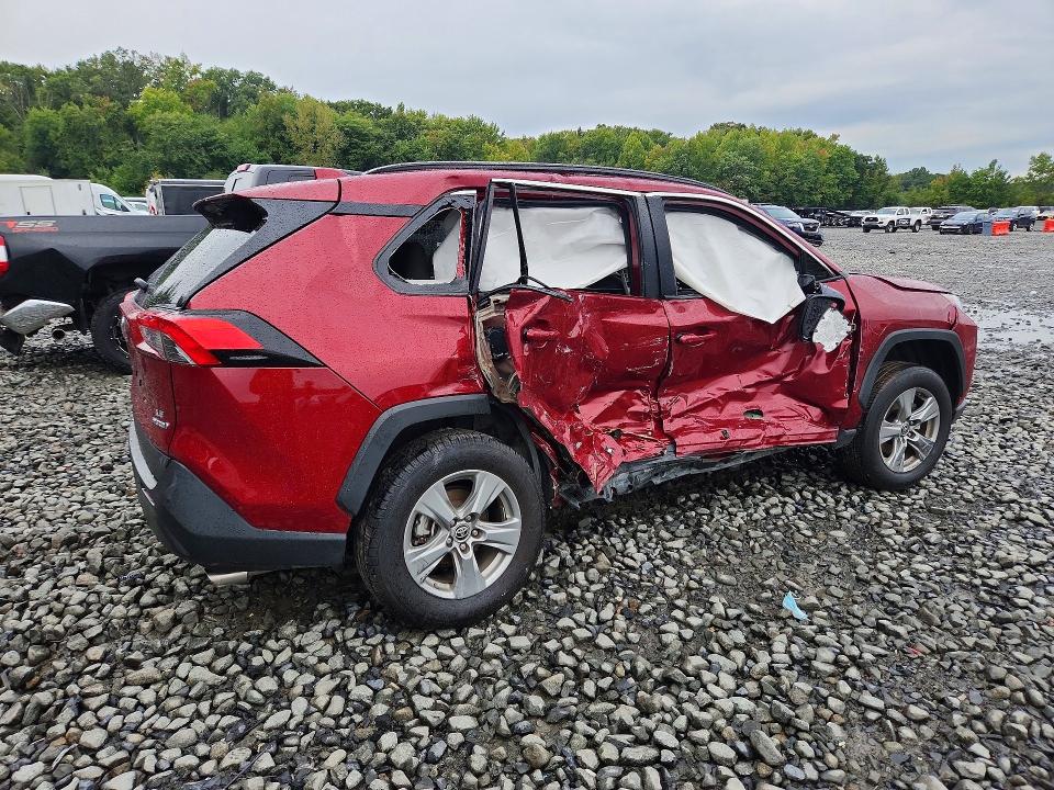 Photo 3 from auction – 2024 TOYOTA RAV4 with VIN 2T3MWRFV2RW196362