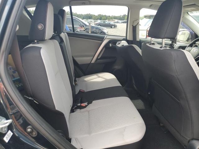 Photo 11 from auction – 2017 TOYOTA RAV4 with VIN JTMWFREV8HD094375