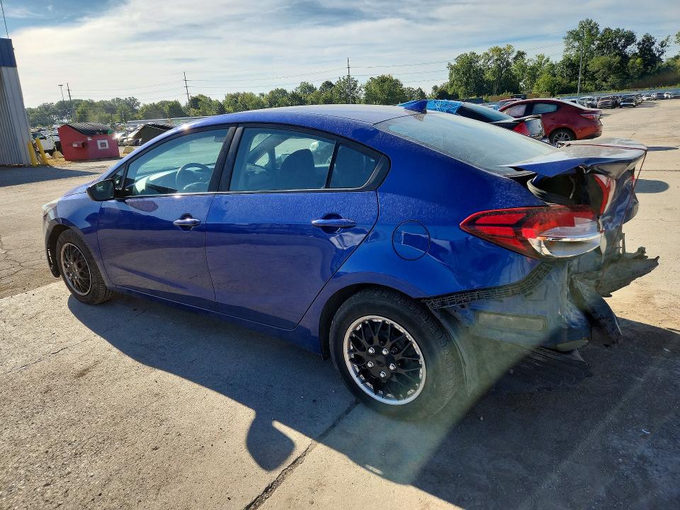 Foto 2 de la subasta – 2017 KIA FORTE con VIN 3KPFK4A71HE125146
