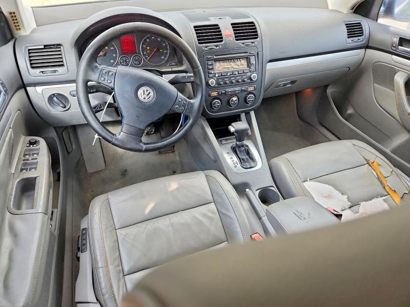 Photo 8 from auction – 2006 VOLKSWAGEN JETTA with VIN 3VWDF71K36M642336