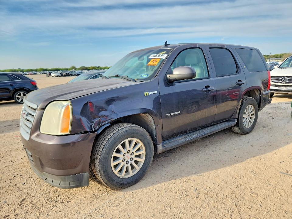 Photo 1 from auction – 2010 GMC YUKON with VIN 1GKUCFDJ3AR197102