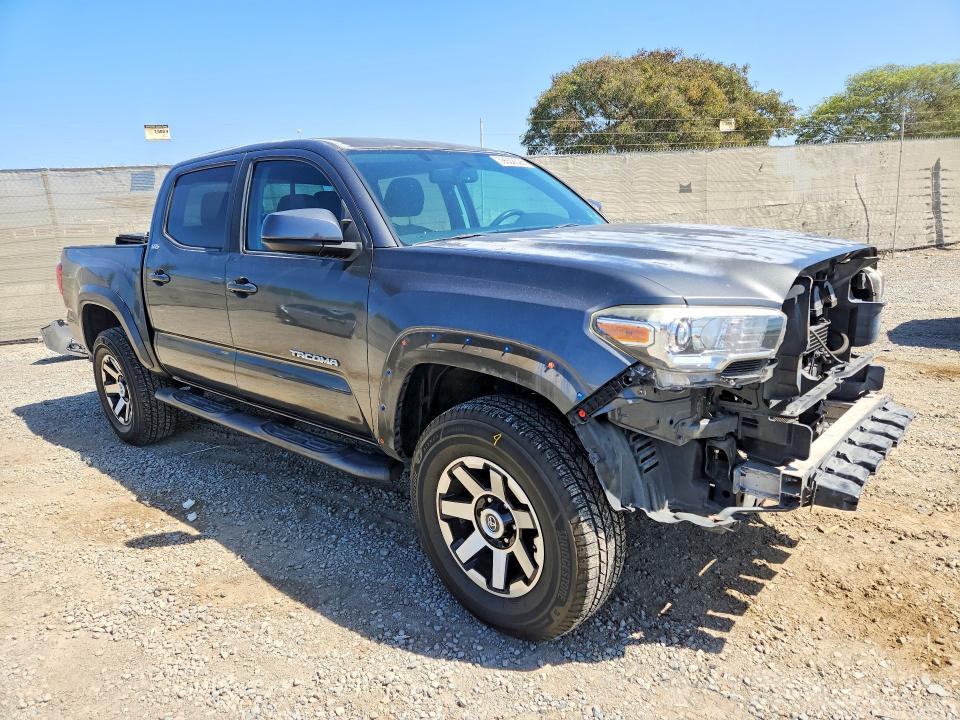 Снимка 4 от търг – 2017 TOYOTA TACOMA с VIN 3TMAZ5CN8HM051298