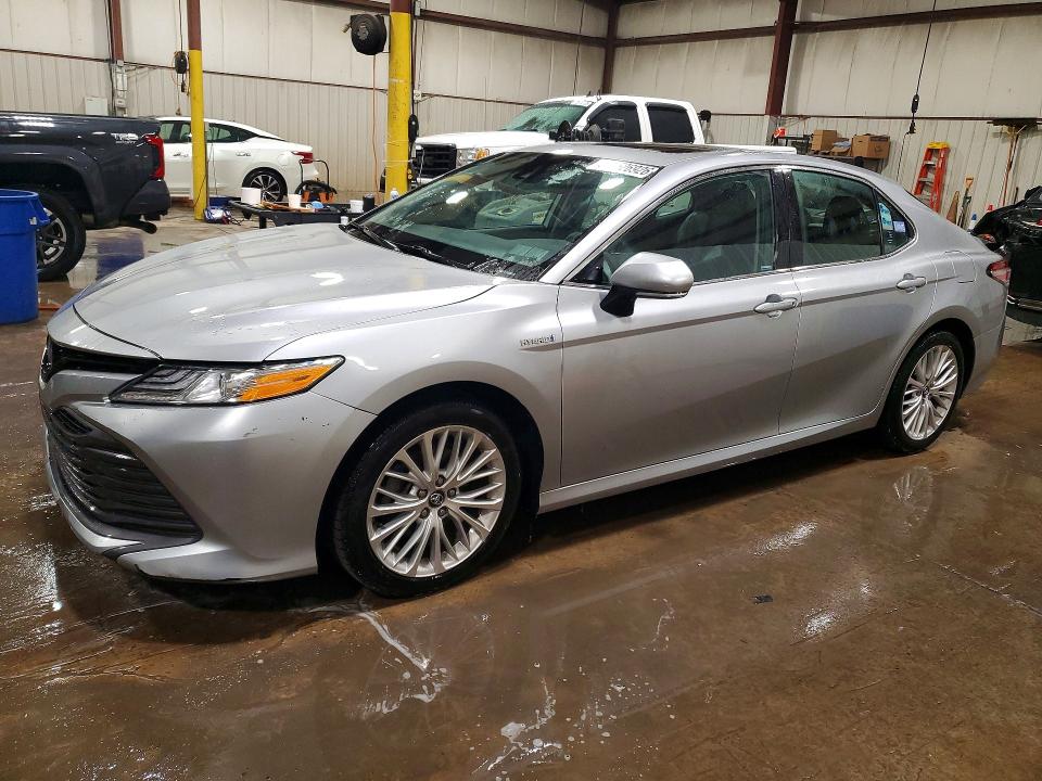 2020 TOYOTA CAMRY - Търг №70626926