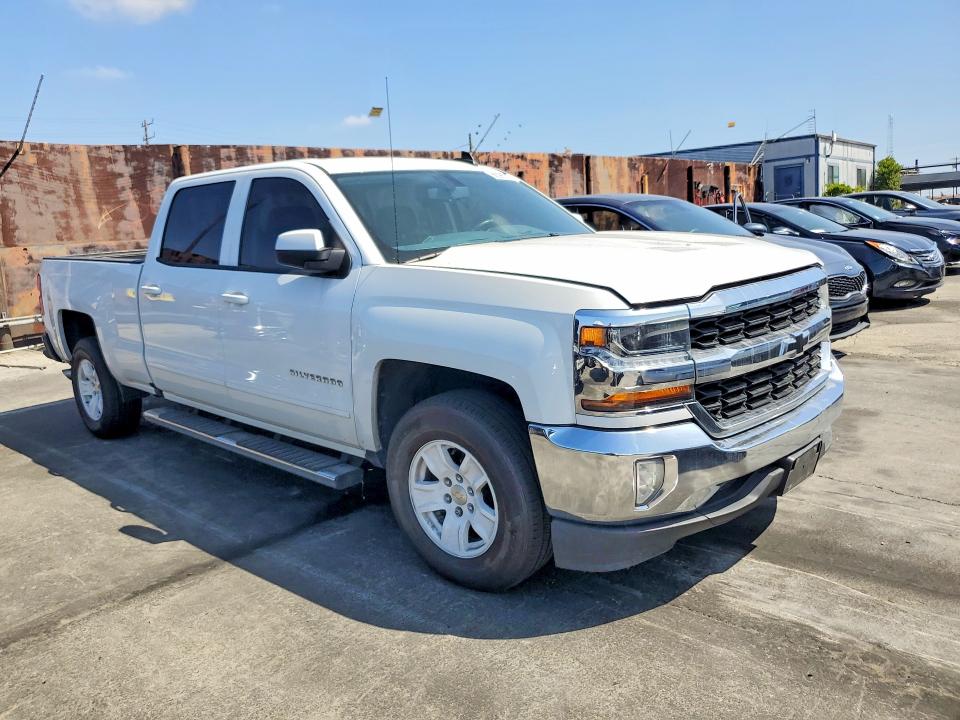 Photo 4 from auction – 2016 CHEVROLET SILVERADO with VIN 3GCPCREC2GG229377