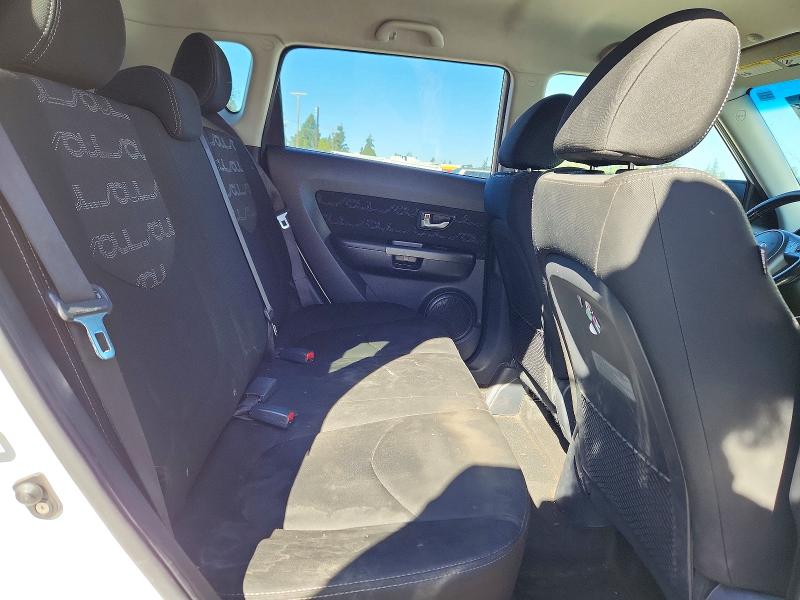 Photo 11 from auction – 2013 KIA SOUL with VIN KNDJT2A66D7534854