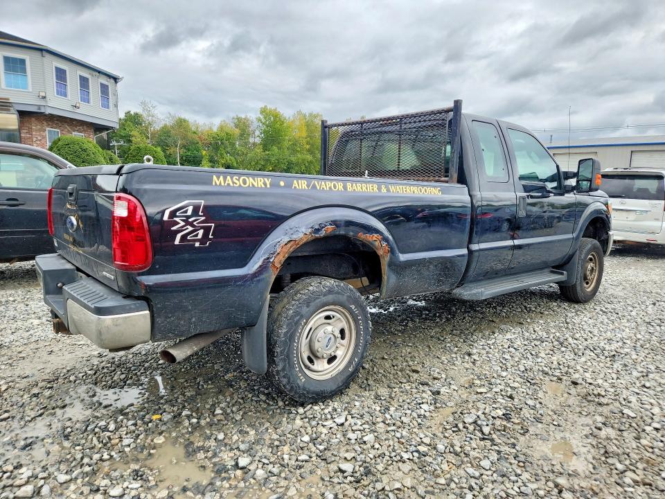 Снимка 3 от търг – 2016 FORD F250 с VIN 1FT7X2B68GEC37405