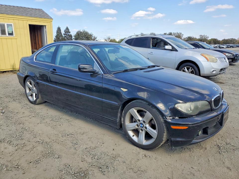 Photo 4 from auction – 2004 BMW 325 with VIN WBABD33474PL05034