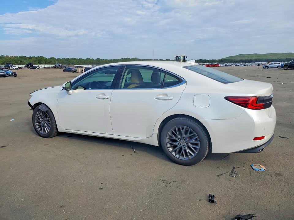 Photo 2 from auction – 2018 LEXUS ES with VIN 58ABK1GG9JU094213