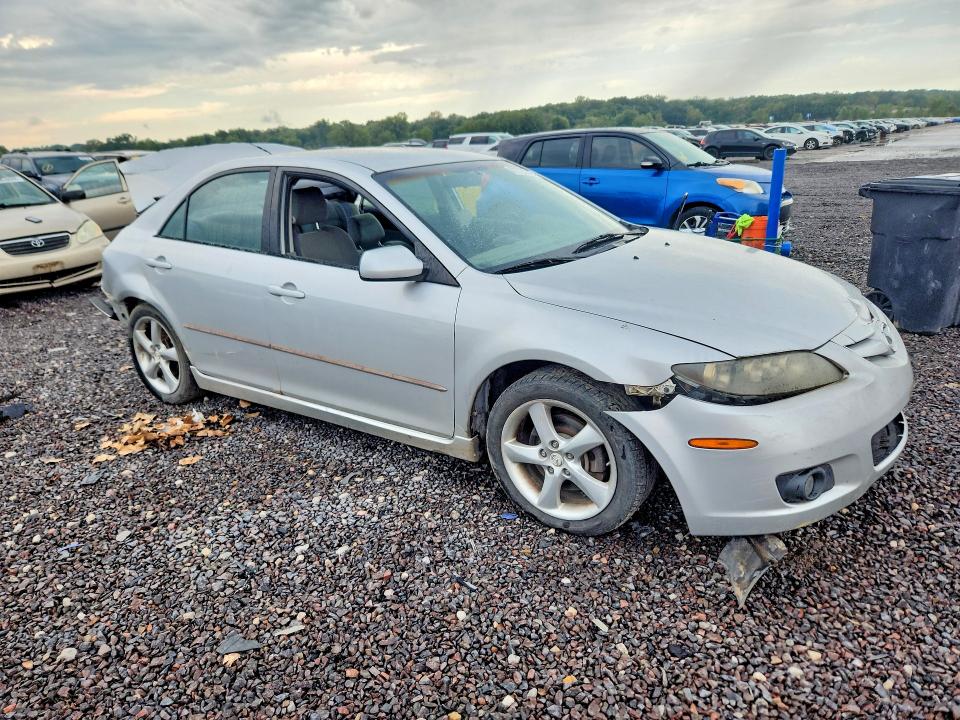 Снимка 4 от търг – 2008 MAZDA 6 с VIN 1YVHP80C485M17881