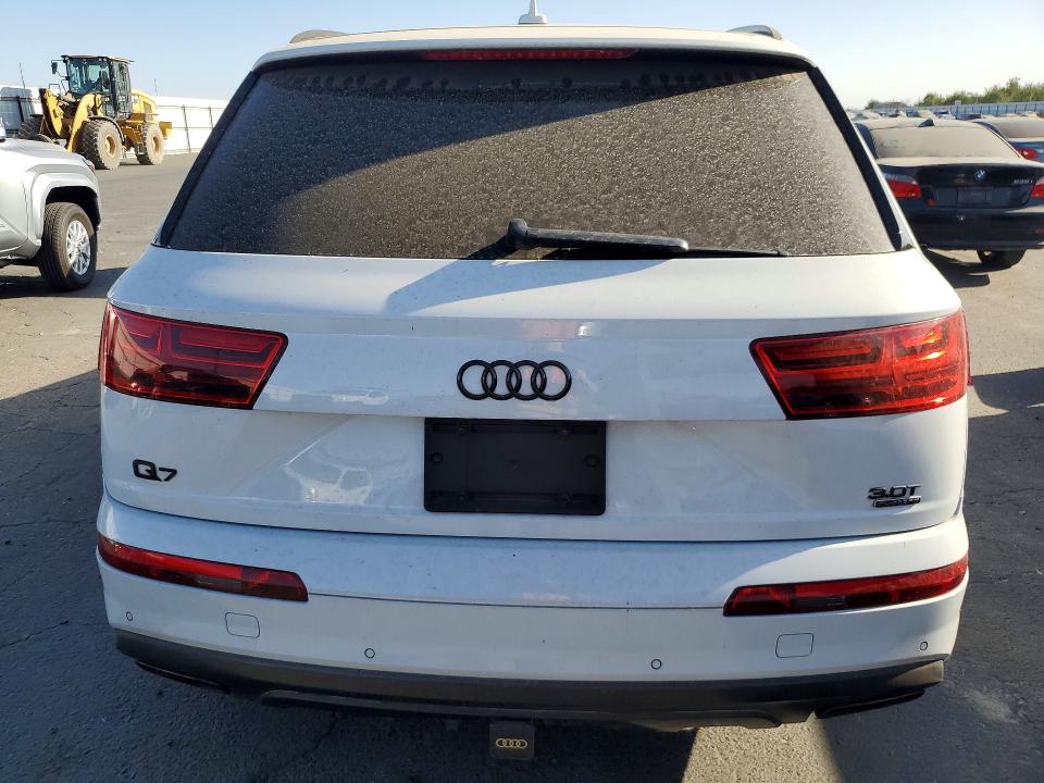 Фото 6 с аукциона – 2018 AUDI Q7 с VIN WA1VAAF79JD026131
