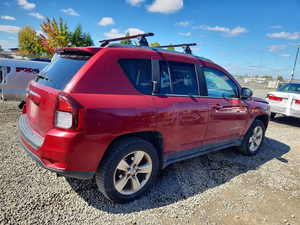 Foto 3 de la subasta – 2014 JEEP COMPASS con VIN 1C4NJDBB7ED927036
