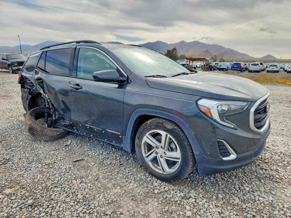 Photo 4 from auction – 2019 GMC TERRAIN with VIN 3GKALTEX8KL340266