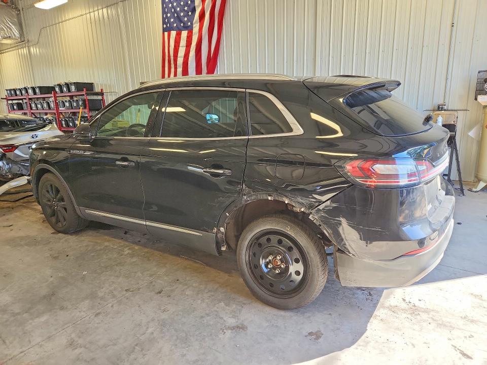 Photo 2 from auction – 2020 LINCOLN NAUTILUS with VIN 2LMPJ8K91LBL31002