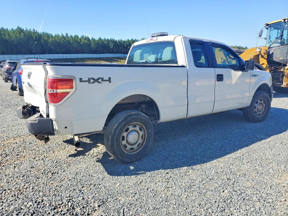 Photo 3 from auction – 2012 FORD F150 with VIN 1FTFX1EF2CFC41813