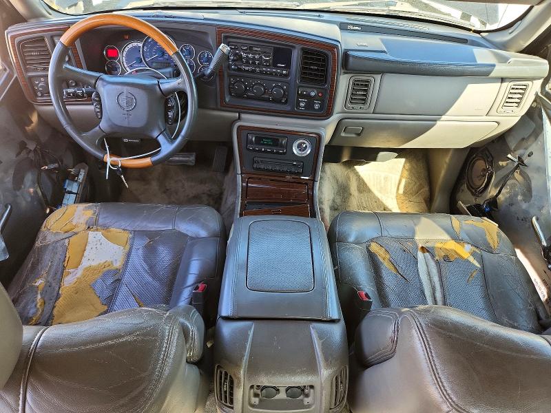 Photo 8 from auction – 2002 CADILLAC ESCALADE with VIN 3GYEK63N12G203126