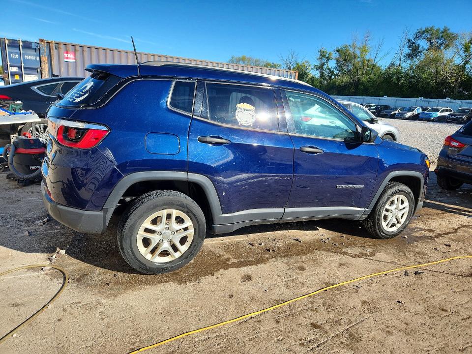 Photo 3 from auction – 2018 JEEP COMPASS with VIN 3C4NJDAB6JT126717