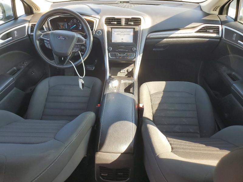 Foto 8 de la subasta – 2019 FORD FUSION con VIN 3FA6P0LU6KR131446
