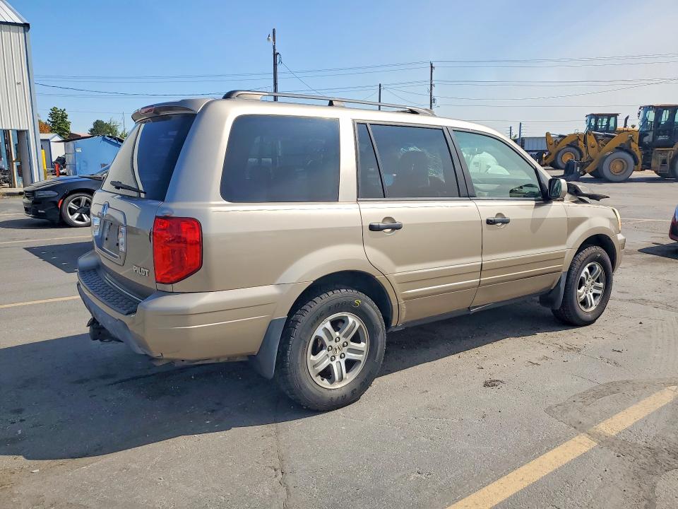 Photo 3 from auction – 2005 HONDA PILOT with VIN 5FNYF18545B034300