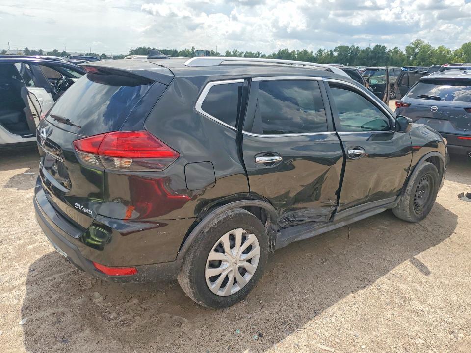 Photo 3 from auction – 2017 NISSAN ROGUE with VIN KNMAT2MV2HP573319