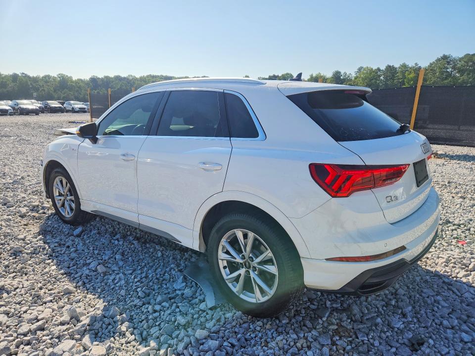 Фото 2 с аукциона – 2022 AUDI Q3 с VIN WA1DECF39N1130439
