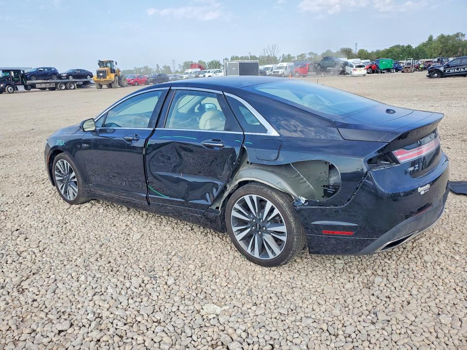 Zdjęcie 2 z aukcji – 2017 LINCOLN MKZ z VIN 3LN6L5DC2HR665024