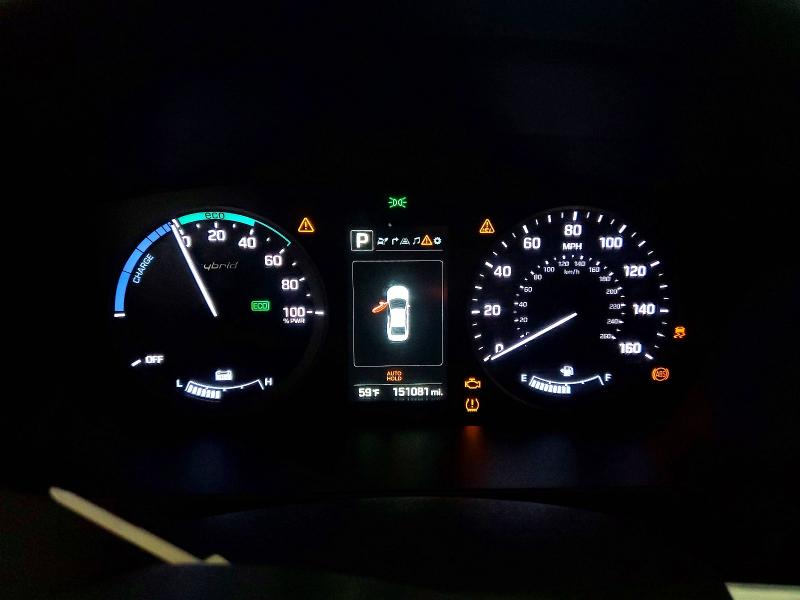 Снимка 9 от търг – 2016 HYUNDAI SONATA HYBRID с VIN KMHE34L12GA008402