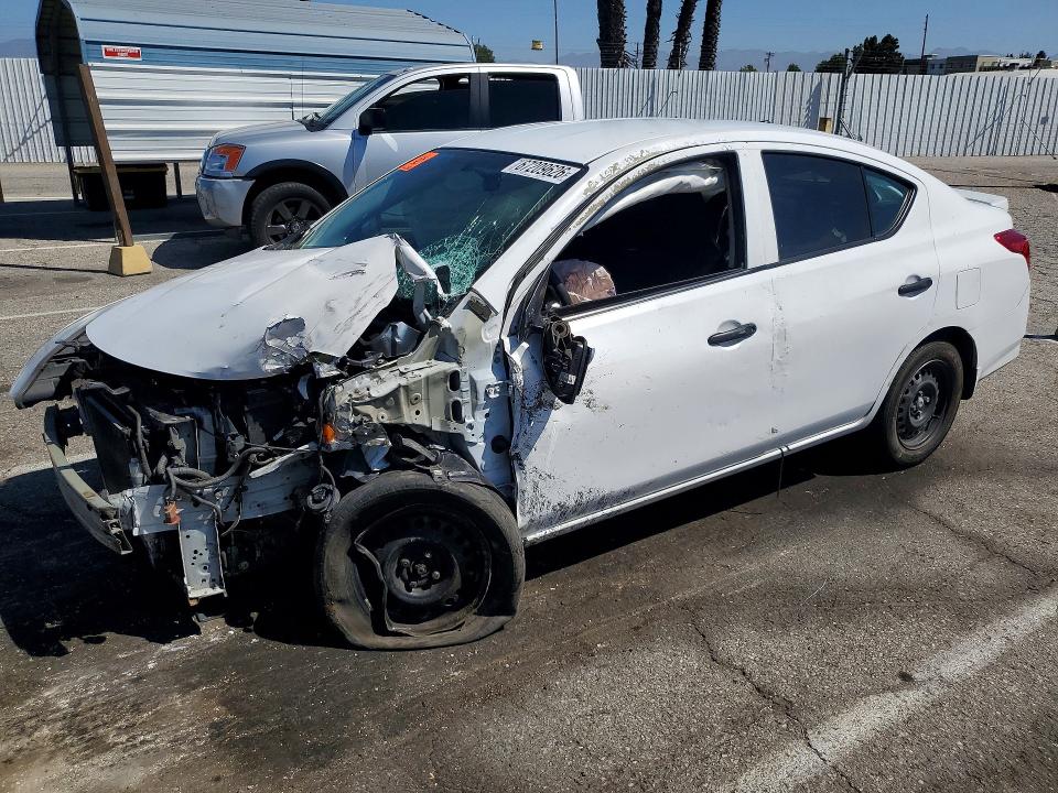 2017 Nissan Versa