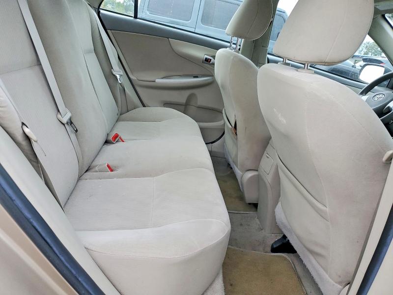 Снимка 10 от търг – 2010 TOYOTA COROLLA с VIN 2T1BU4EE0AC470349
