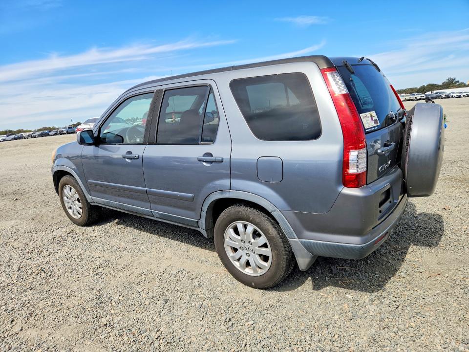 Photo 2 from auction – 2005 HONDA CR-V with VIN JHLRD78955C064129