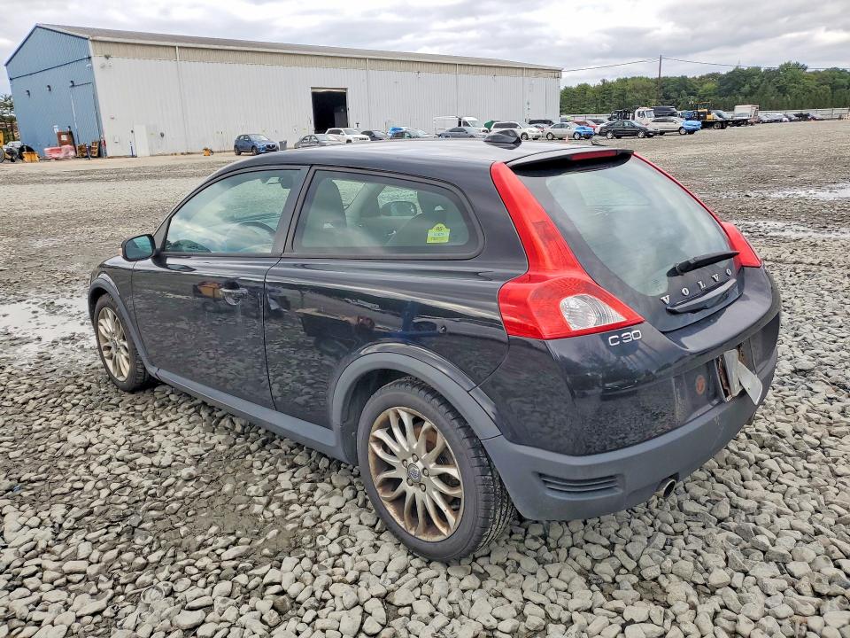 Photo 2 from auction – 2009 VOLVO C30 with VIN YV1MK672292130072