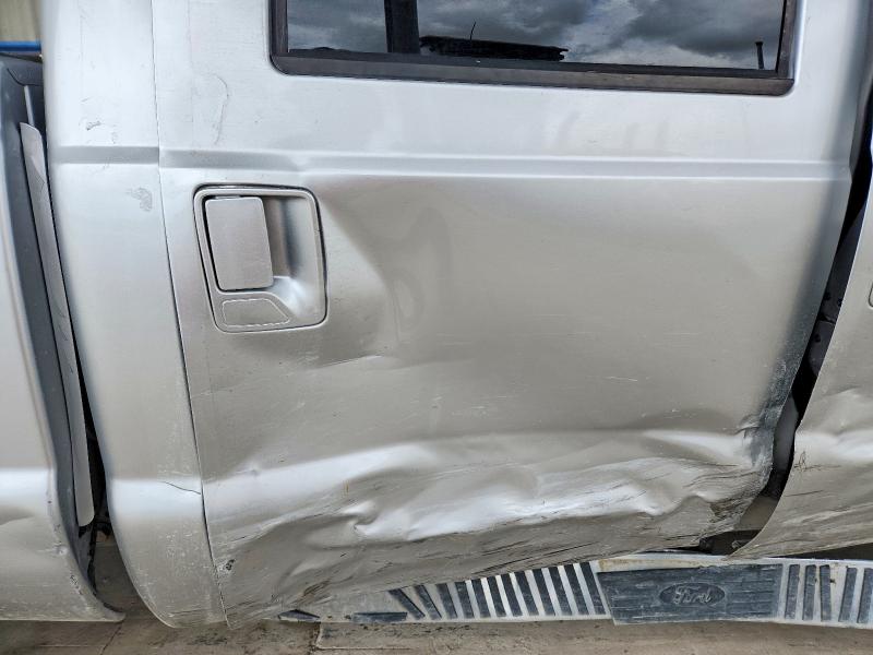 صورة رقم 10 من المزاد - 2013 FORD F250 مع VIN 1FT7W2BT2DEB45307
